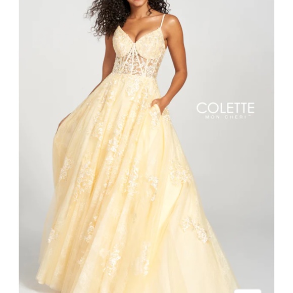 Prom dress - Picture 3 of 5